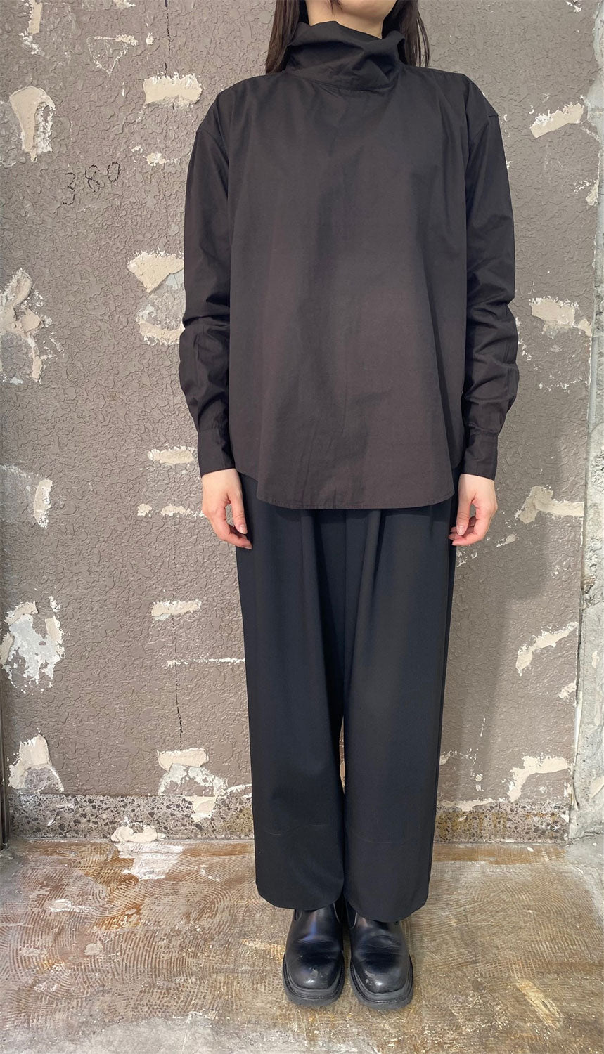 
                  
                    FENCING SHIRTS -BLACK-
                  
                