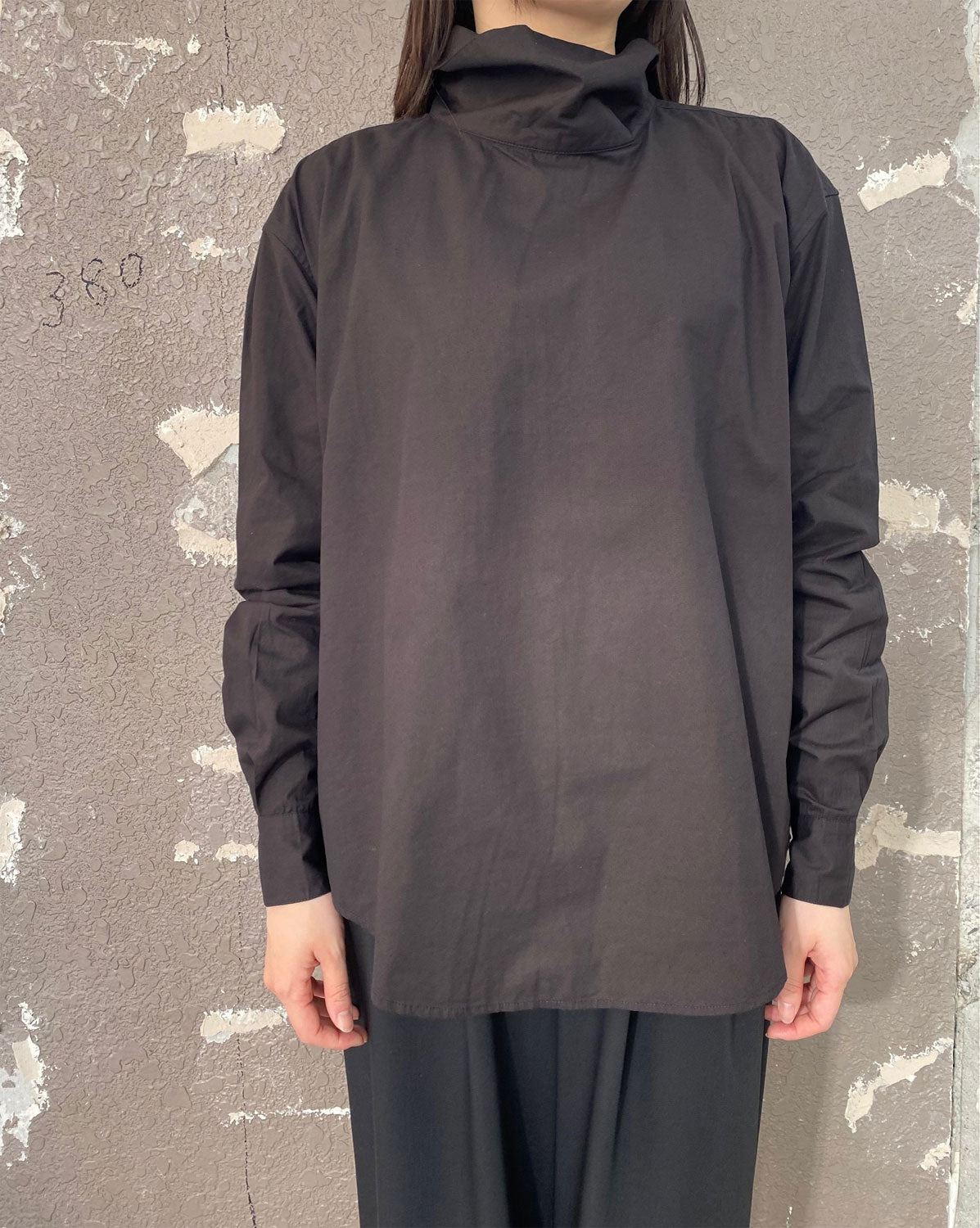 
                  
                    FENCING SHIRTS -BLACK-
                  
                