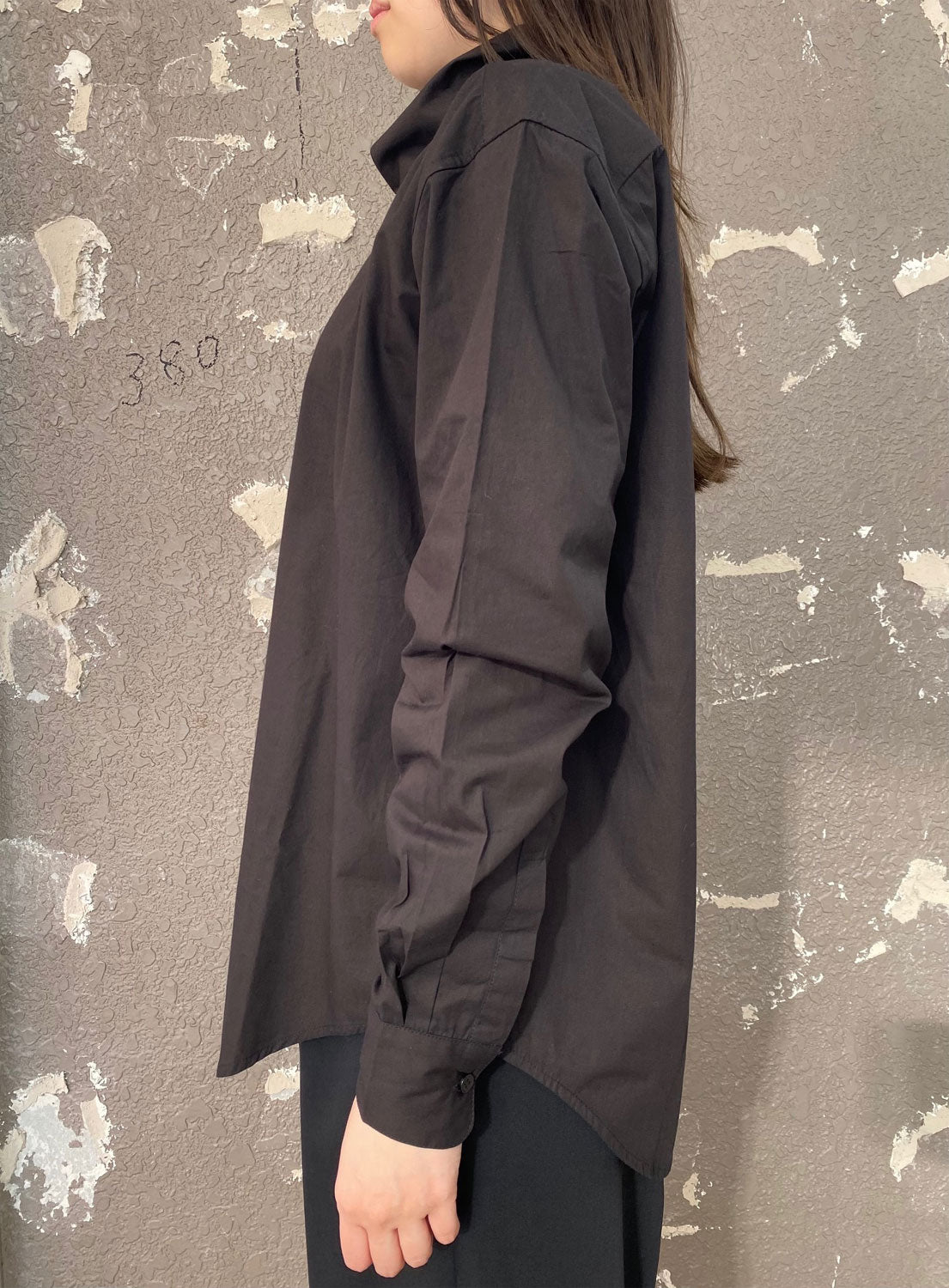 
                  
                    FENCING SHIRTS -BLACK-
                  
                