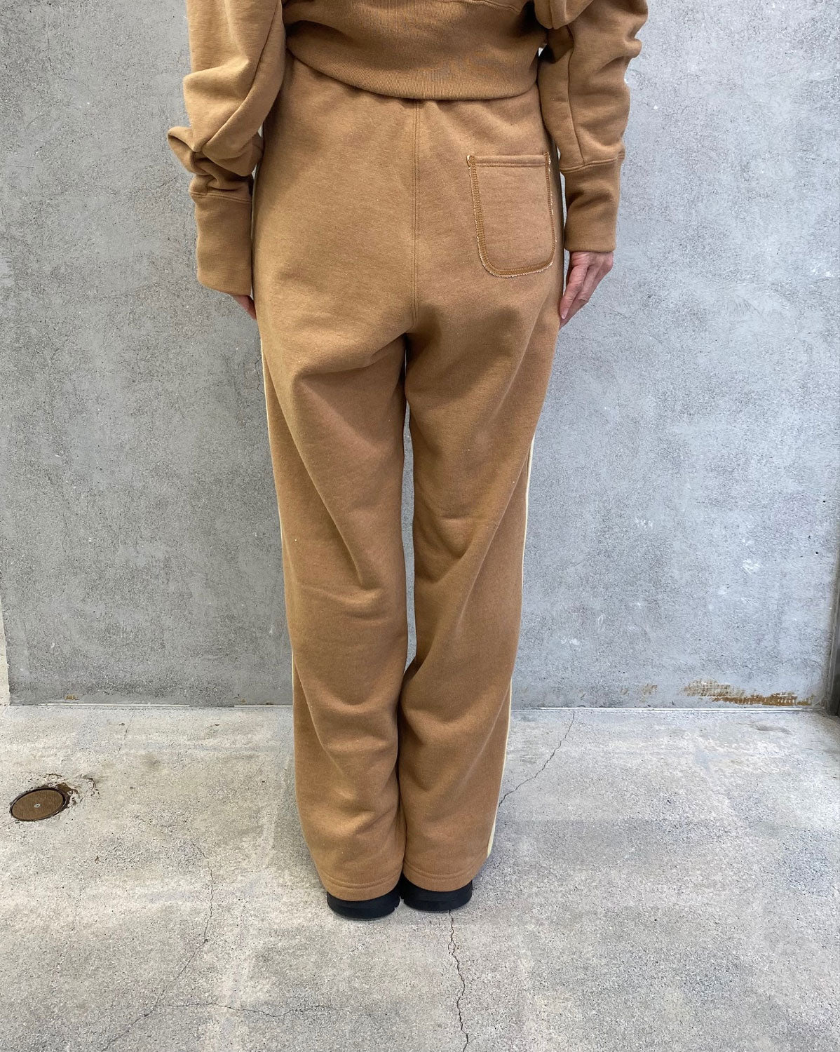 
                  
                    LINED SWEAT PANTS-NATURAL BROWN×KUCHINASHI-
                  
                