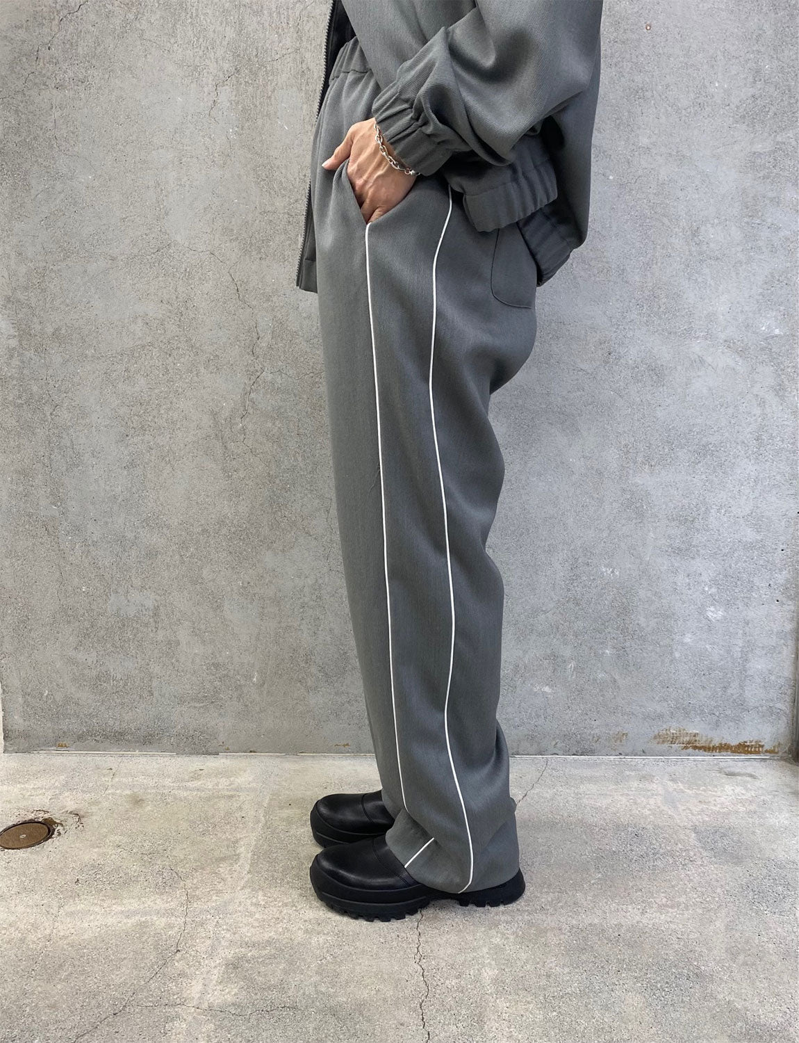 
                  
                    TRACK PANTS-GREY GREEN-
                  
                
