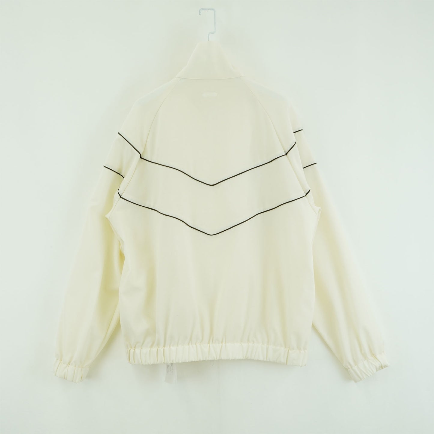 
                  
                    TRACK JACKET -WHITE-
                  
                