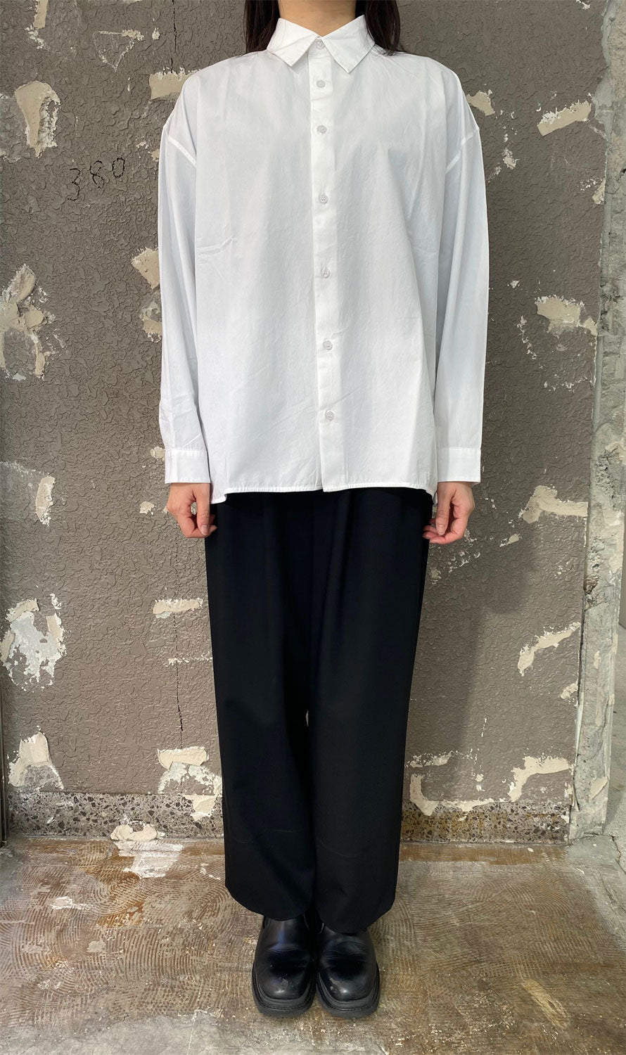 
                  
                    REGULAR COLLAR SHIRTS
                  
                