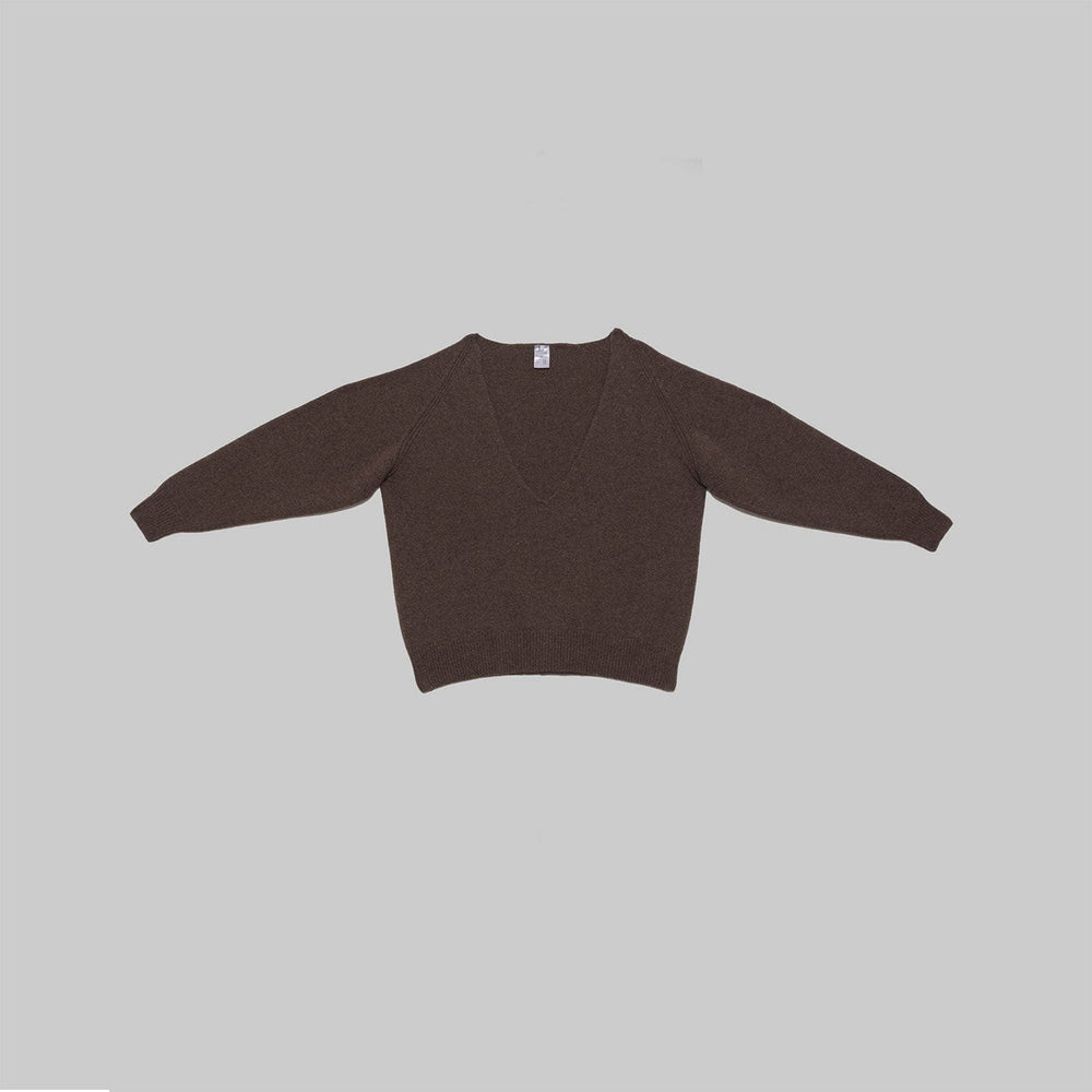 SOAR V NECK－BUREL BROWN-