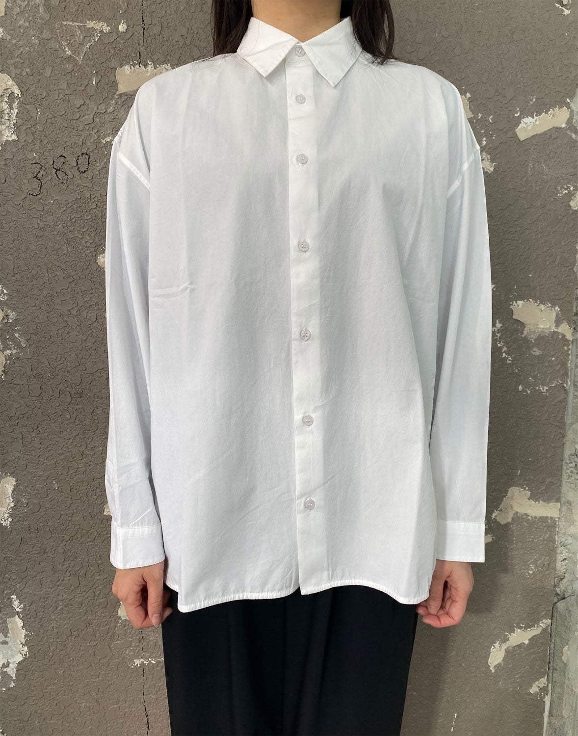
                  
                    REGULAR COLLAR SHIRTS
                  
                