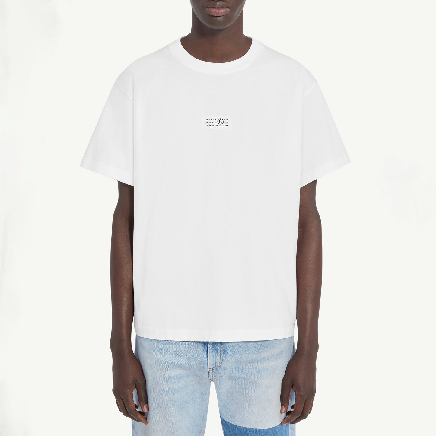 
                  
                    NUMERIC SIGNATURE T-SHIRT
                  
                