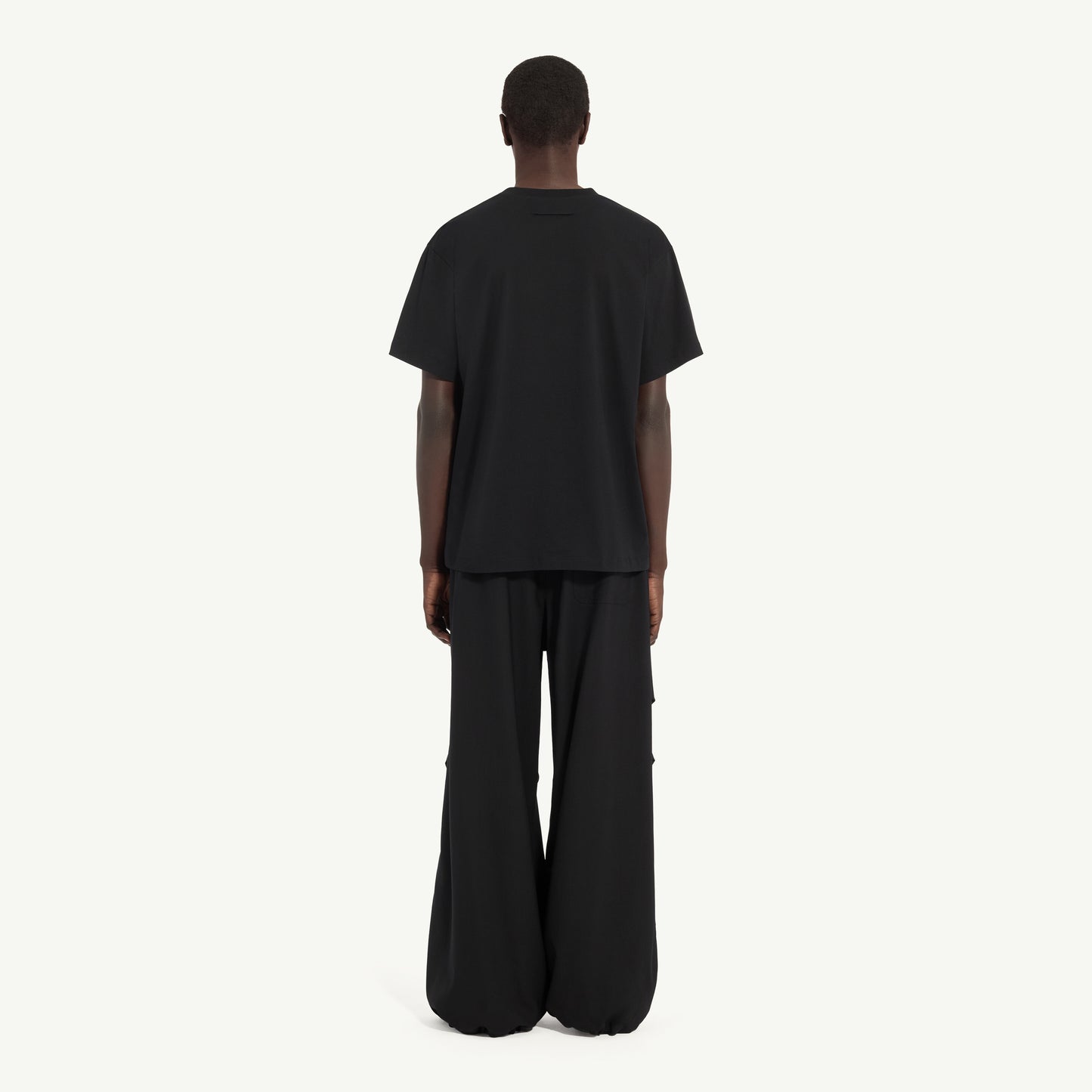 
                  
                    NUMERIC SIGNATURE T-SHIRT
                  
                