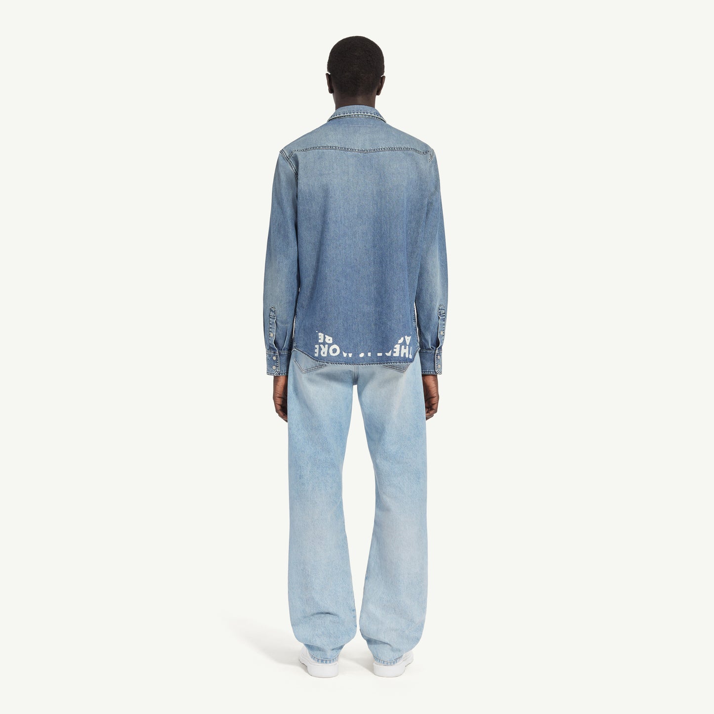 
                  
                    DENIM SIDA SHIRT
                  
                