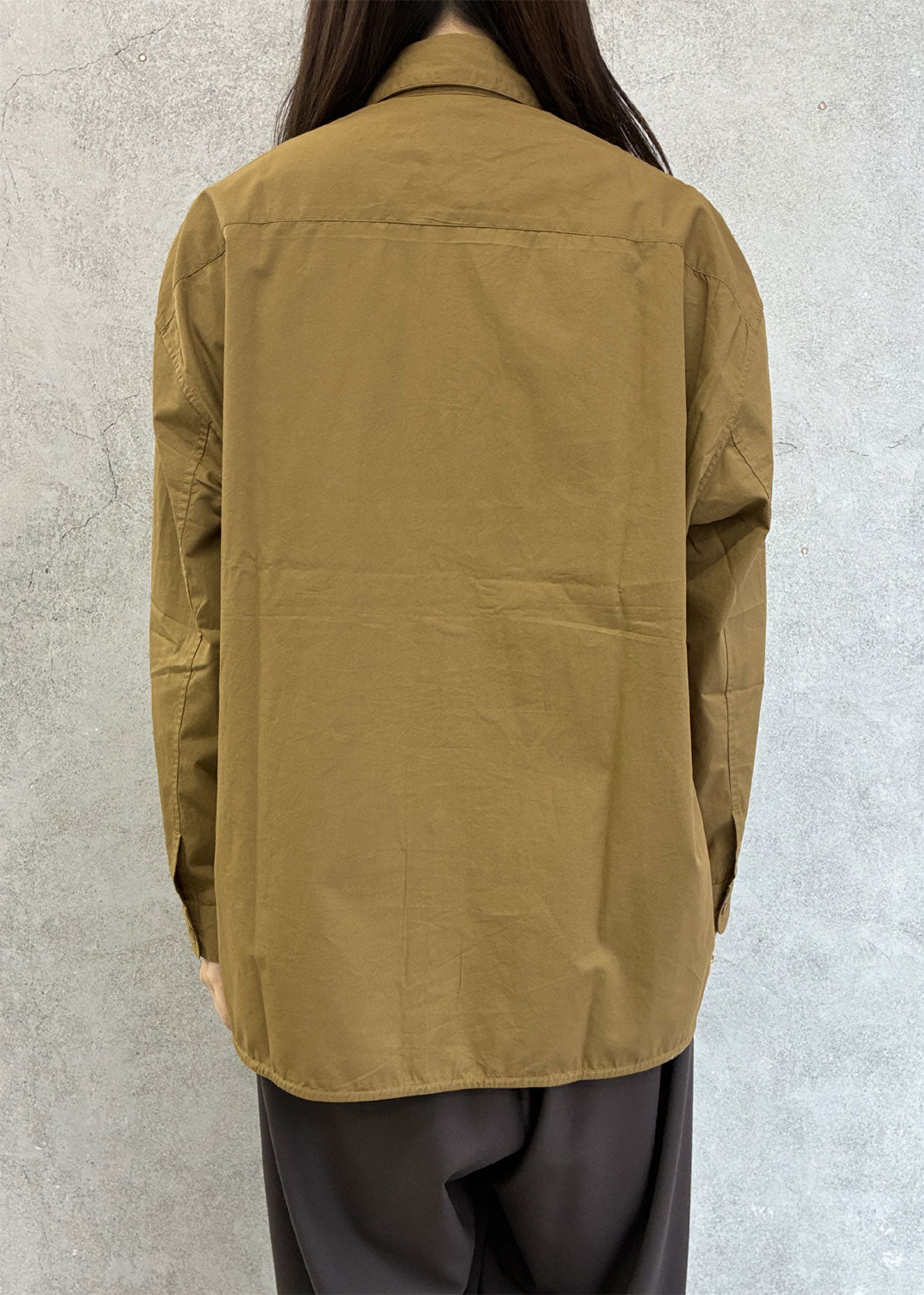 
                  
                    REGULAR COLLAR SHIRTS
                  
                