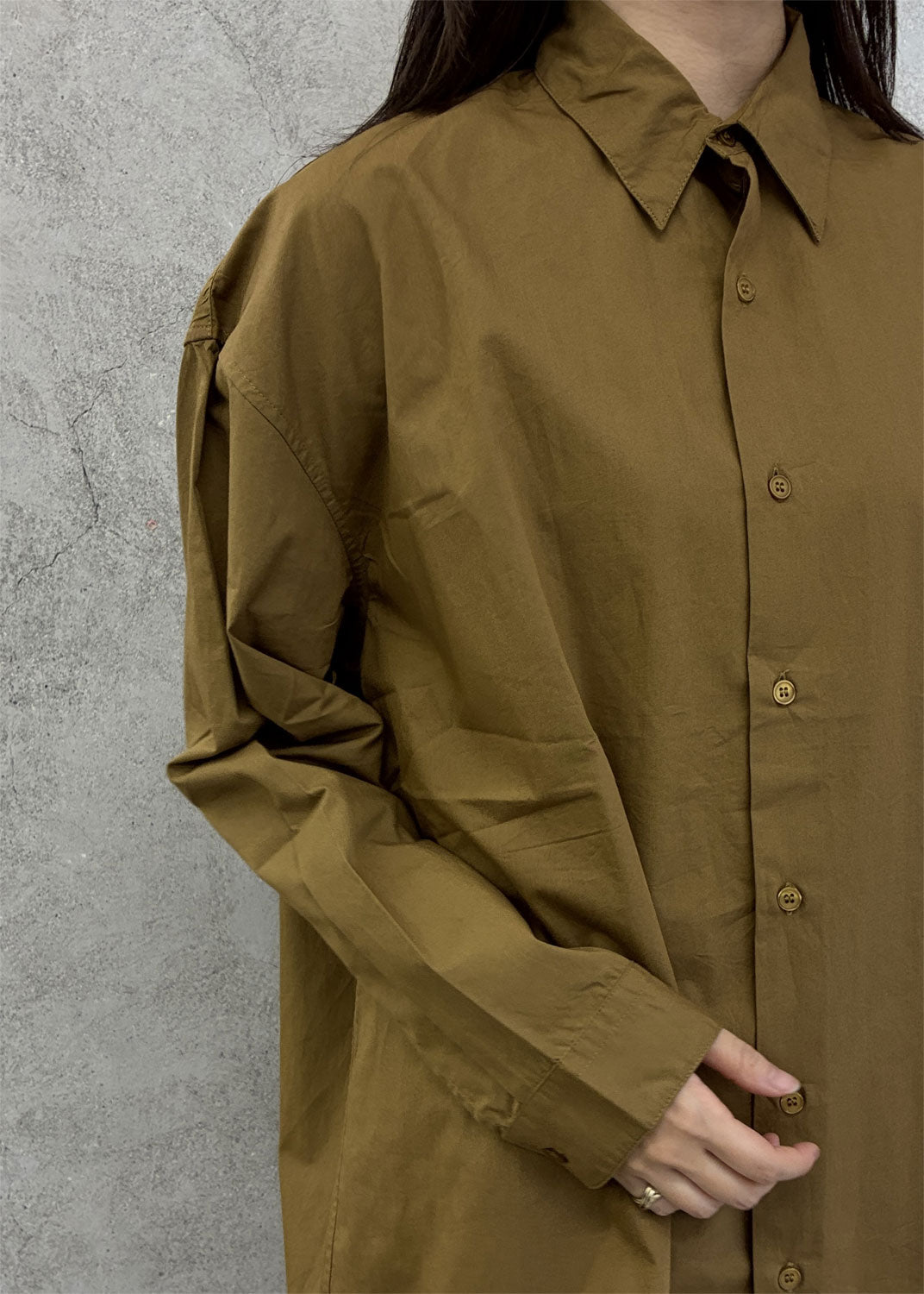 
                  
                    REGULAR COLLAR SHIRTS
                  
                