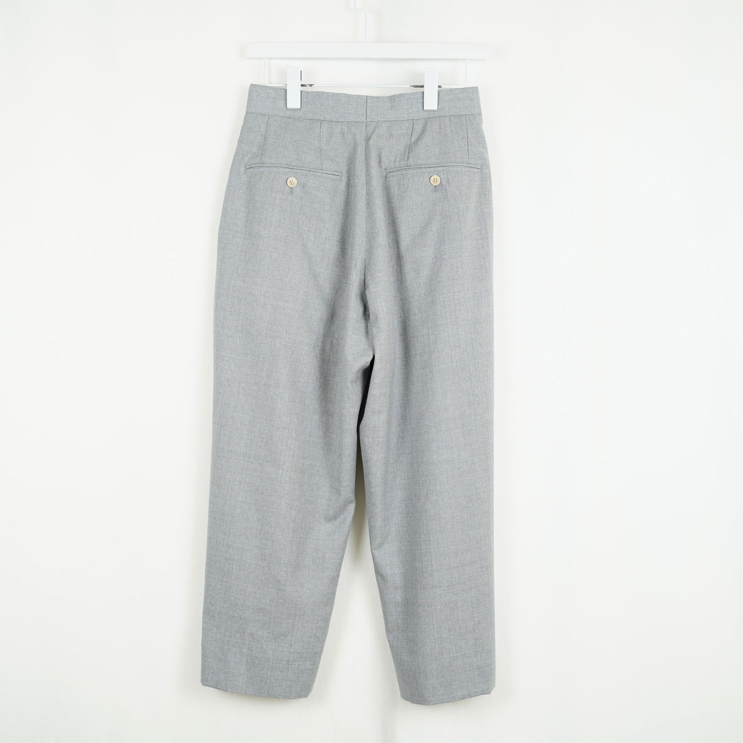 
                  
                    ウールトロタックワイドパンツ-TOP GRAY-
                  
                