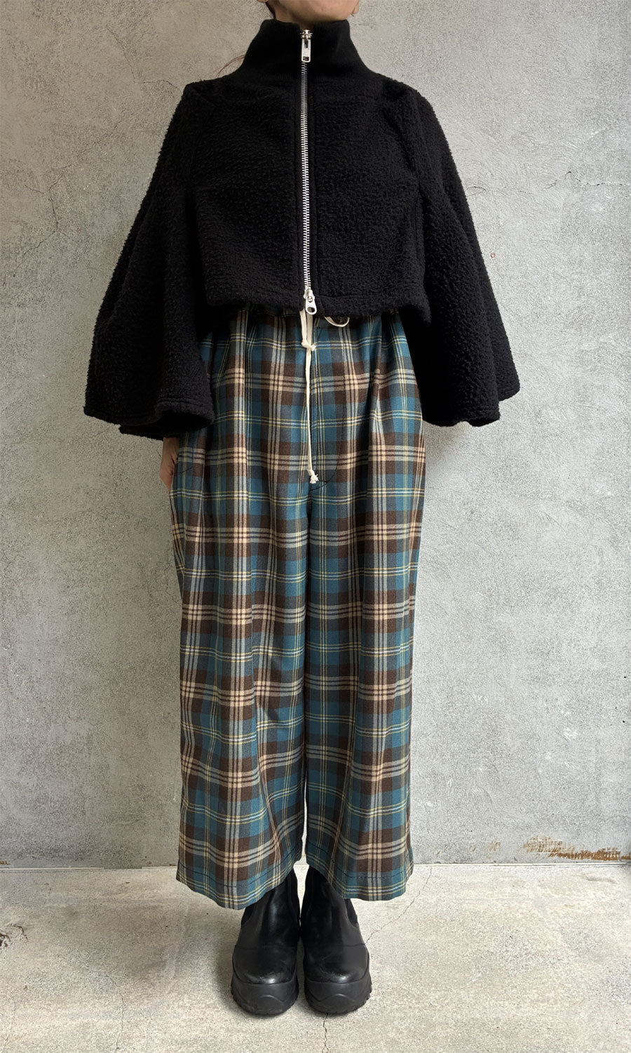 
                  
                    Tartan Wide-leg Easy Pants
                  
                