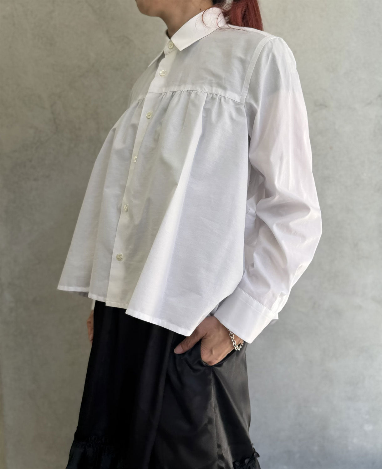 
                  
                    broadcloth gathered shirt
                  
                