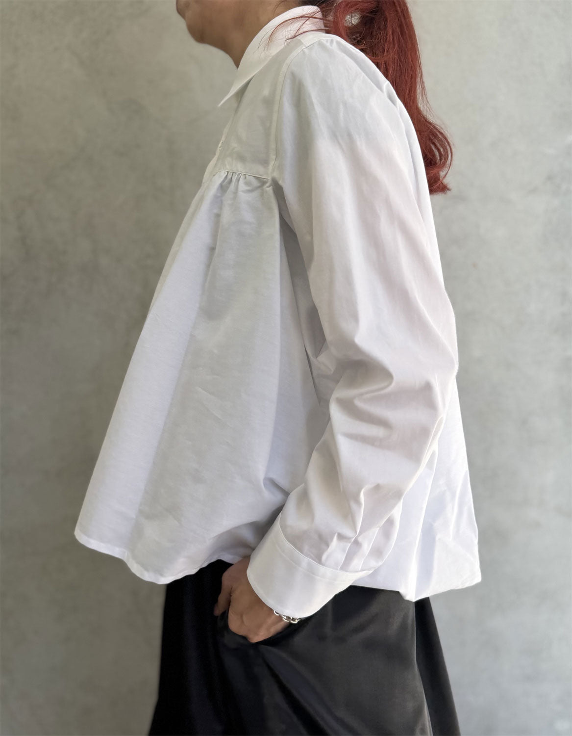 
                  
                    broadcloth gathered shirt
                  
                