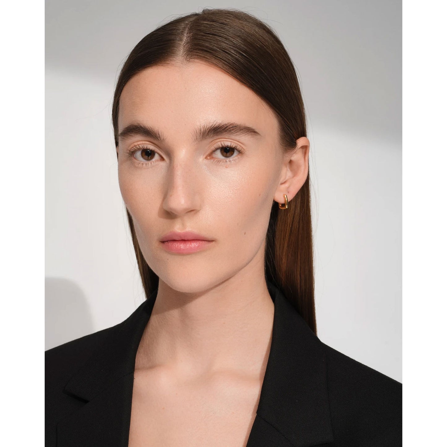 
                  
                    Frame Hoops Small Gold
                  
                