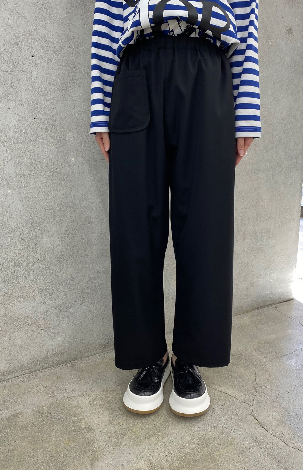 
                  
                    ウールイージーパンツ-BLACK-
                  
                