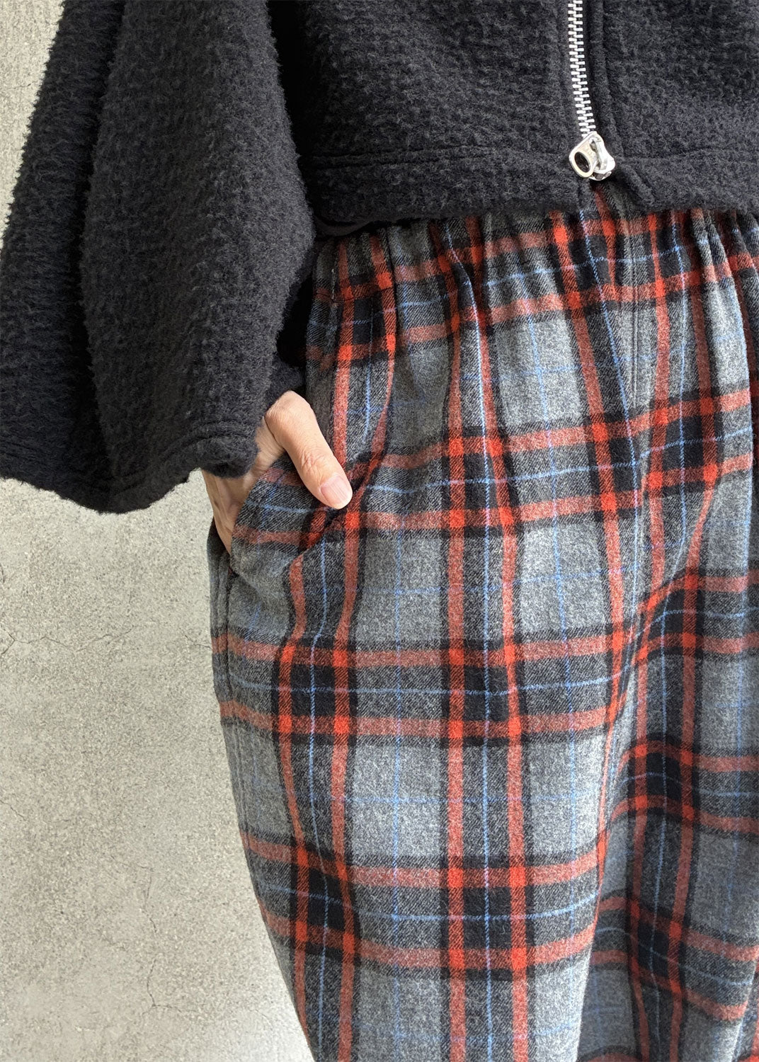 
                  
                    Tartan Easy Pants
                  
                