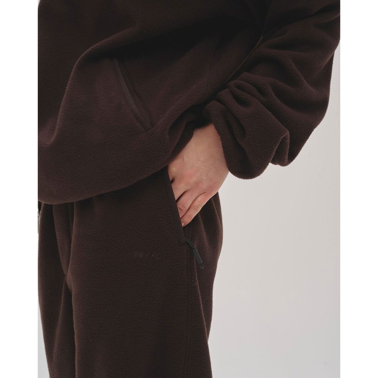 
                  
                    Halfzip Fleece Pullover-dark brown-
                  
                