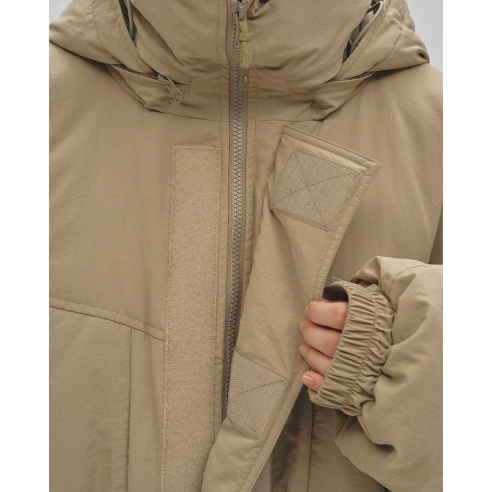 
                  
                    Monster Down Jacket-OLIVE-
                  
                