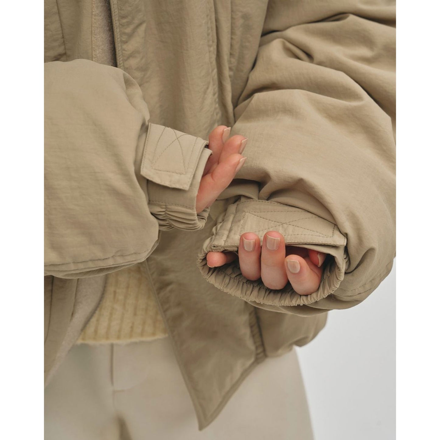 
                  
                    Monster Down Jacket-OLIVE-
                  
                