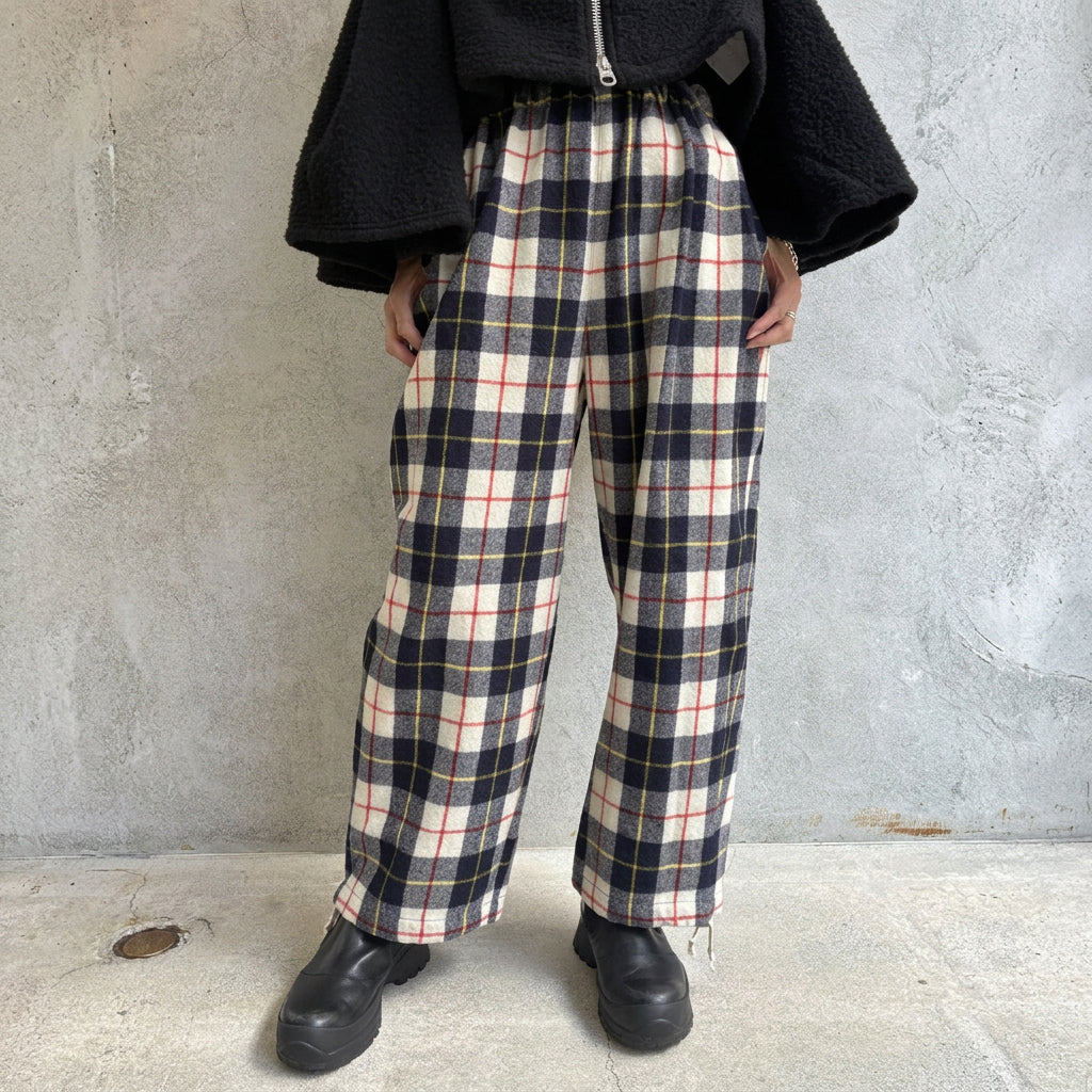 
                  
                    Tartan Easy Pants
                  
                