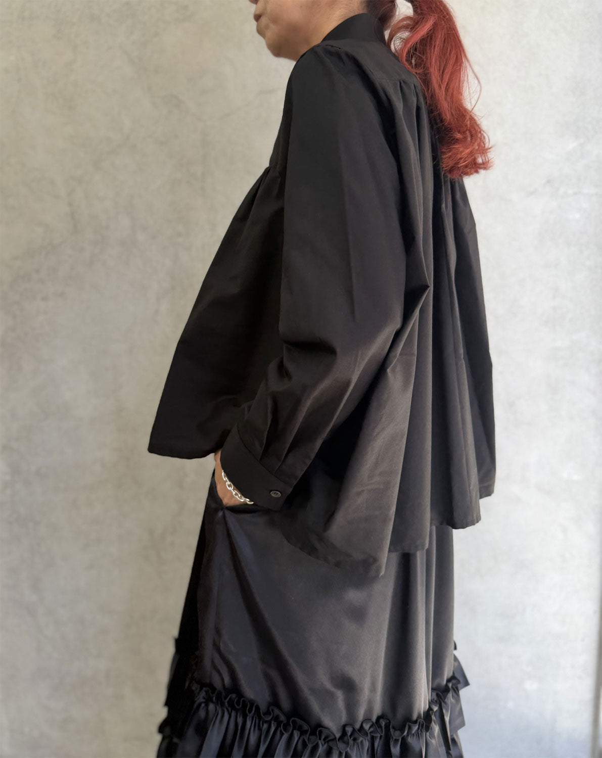 
                  
                    broadcloth gathered shirt
                  
                