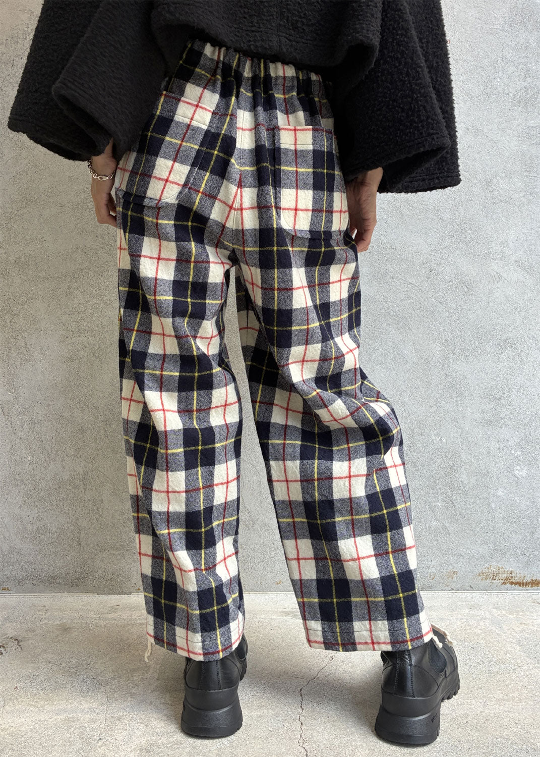 
                  
                    Tartan Easy Pants
                  
                