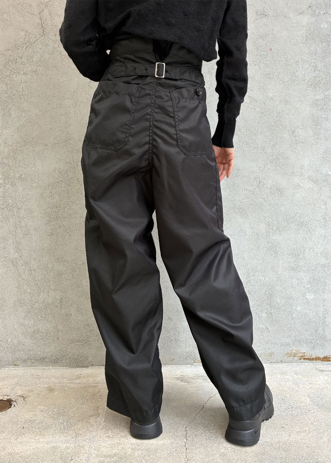 
                  
                    Cotton polyester twill pants
                  
                