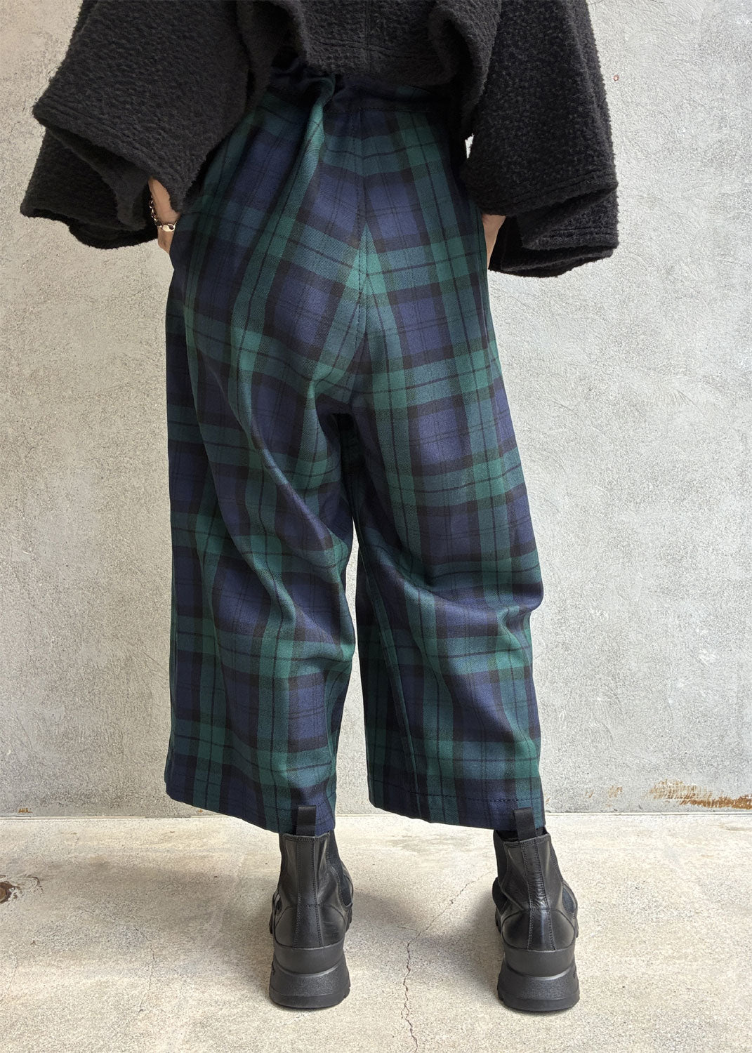 
                  
                    Tartan Wide-leg Easy Pants
                  
                