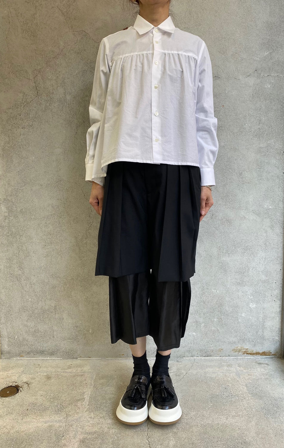 
                  
                    レイヤードパンツ-BLACK/BLACK-
                  
                