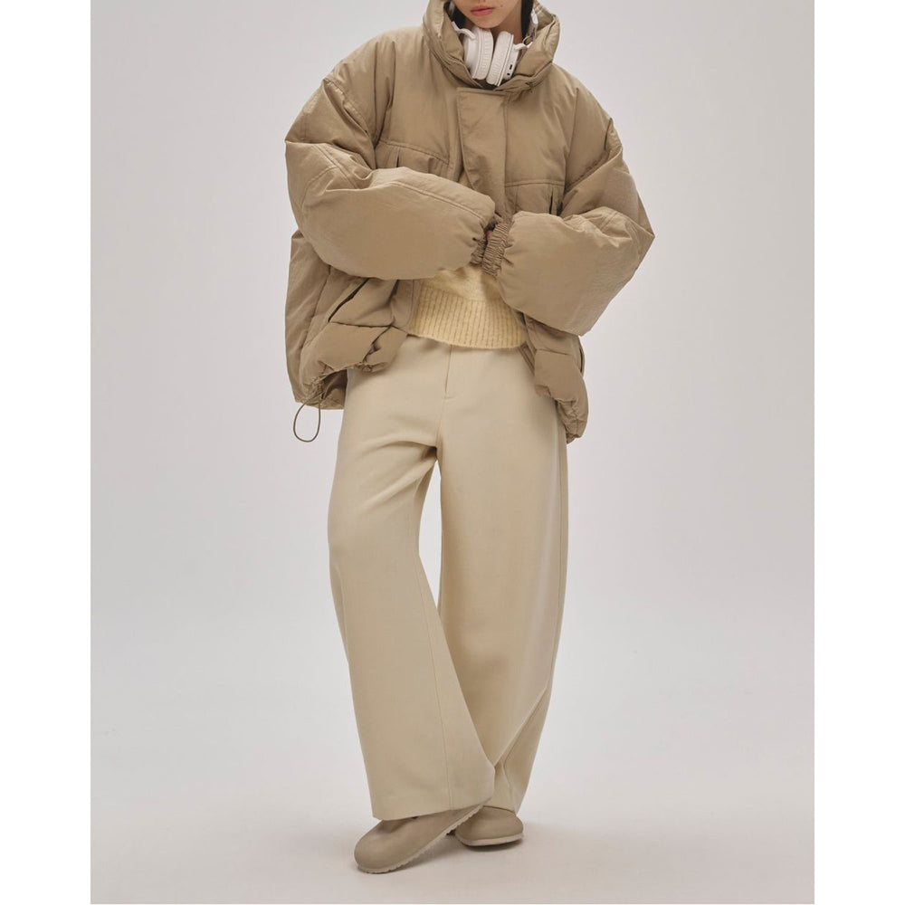 
                  
                    Wide Cocoon Trousers-ECRU-
                  
                