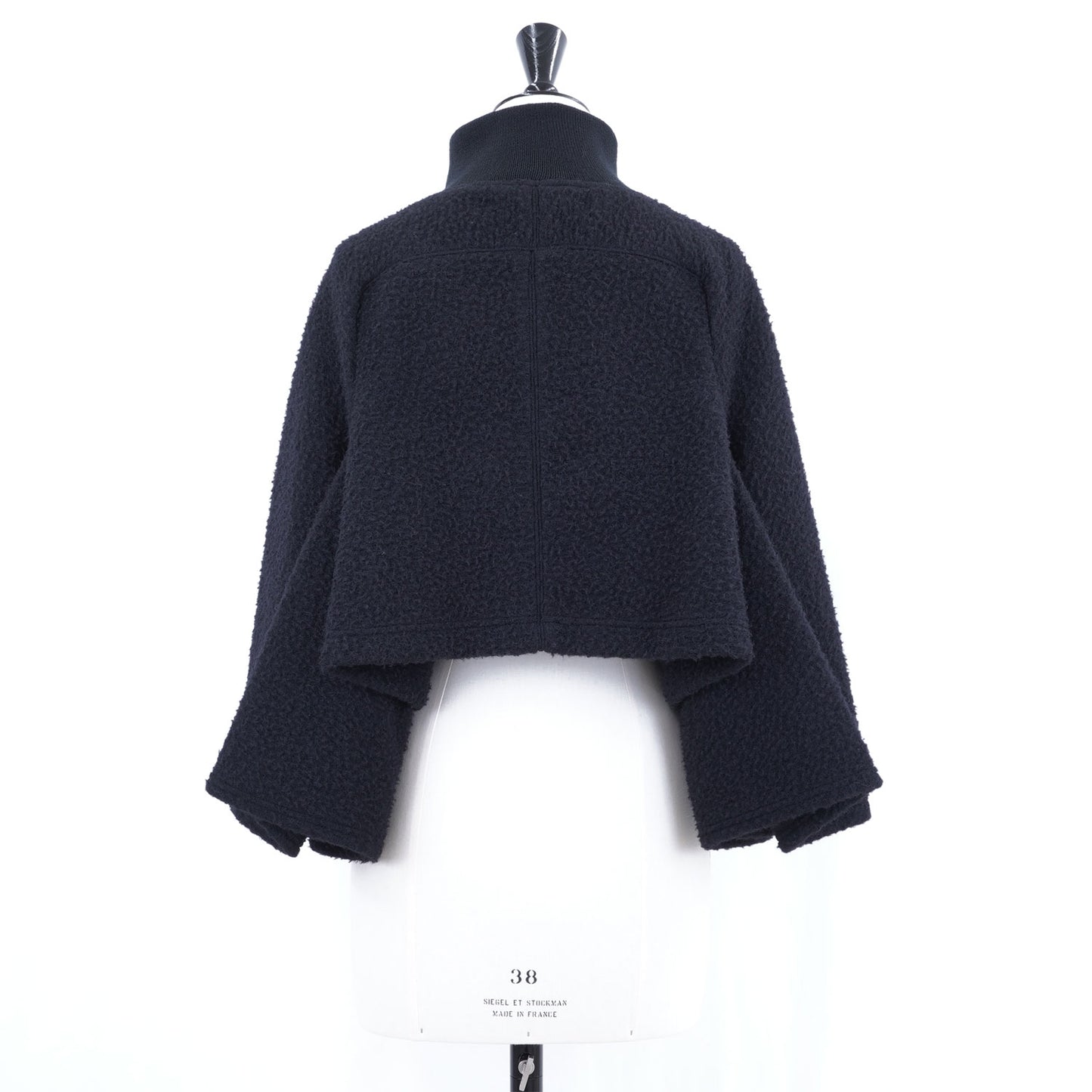 
                  
                    Fleece Flared-sleeve Short Jacket
                  
                