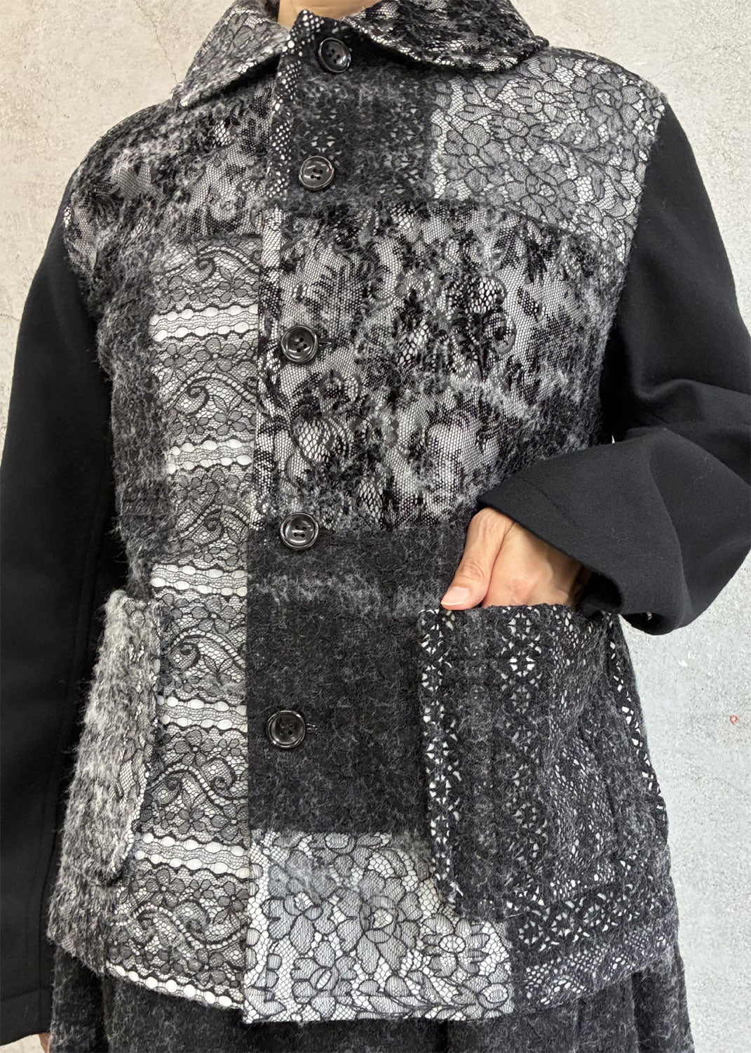 
                  
                    Needlelace×wool jacket
                  
                