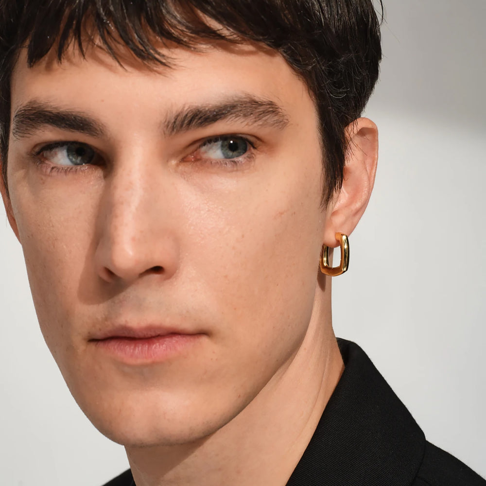 
                  
                    FRAME HOOPS MEDIUM GOLD
                  
                