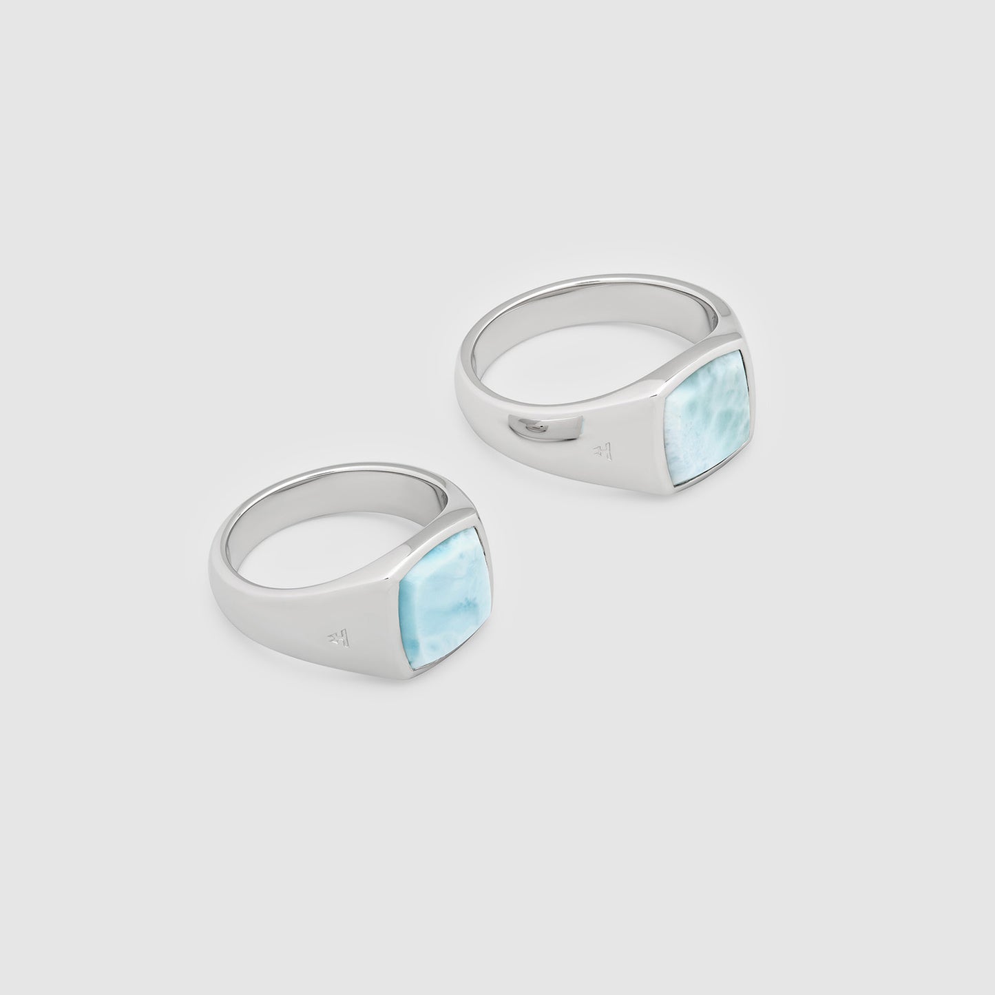 
                  
                    Kay Ring Ice Blue
                  
                