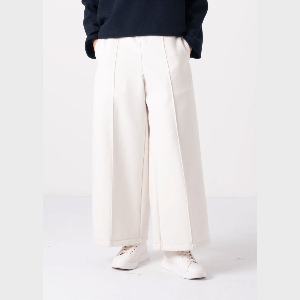 
                  
                    GENEVA WIDELEG TROUSERS
                  
                