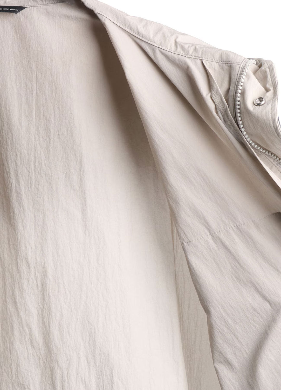 
                  
                    NY/ JET TAFFETA 4 POCKET BLOUSON
                  
                