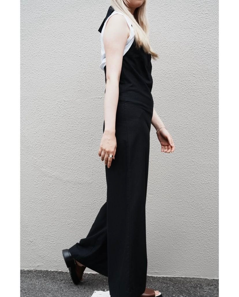 BASERANGE TROPE ジャンプスーツ BASERANGE（ベースレンジ）の「BASERANGE TROPE JUMPSUIT