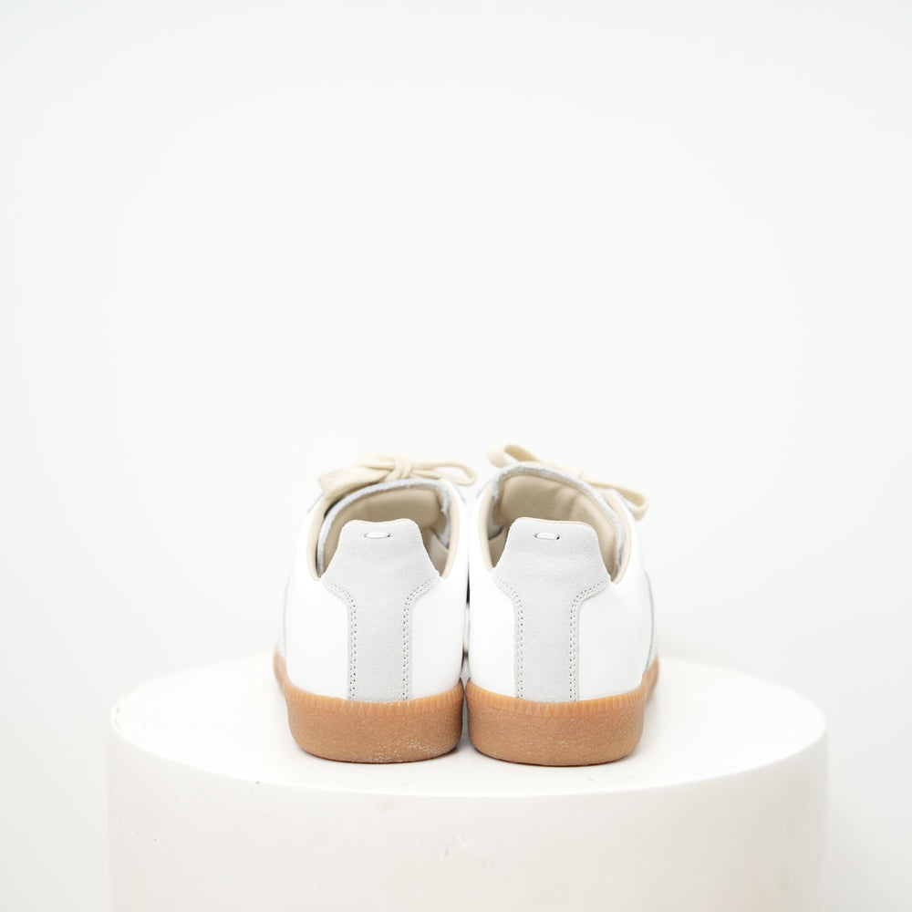 
                  
                    Replica calfskin sneakers -WHITE
                  
                