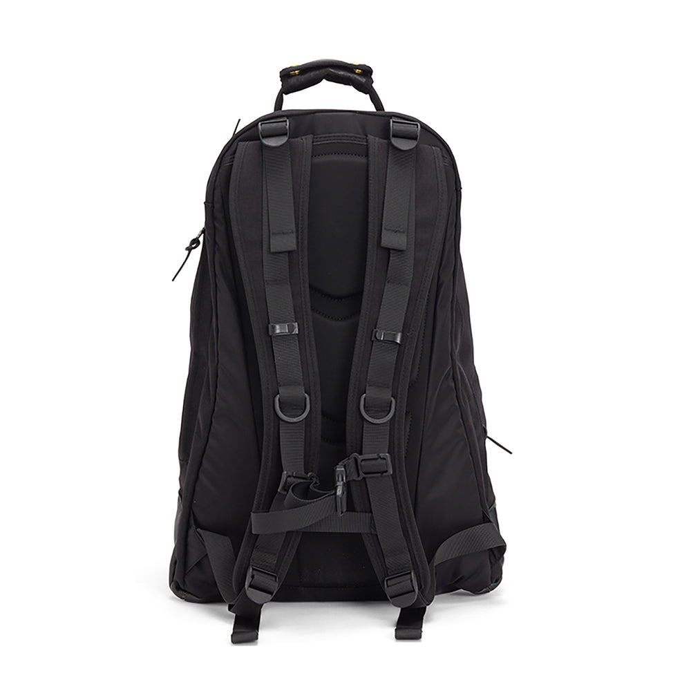 
                  
                    CORDURA 22L
                  
                