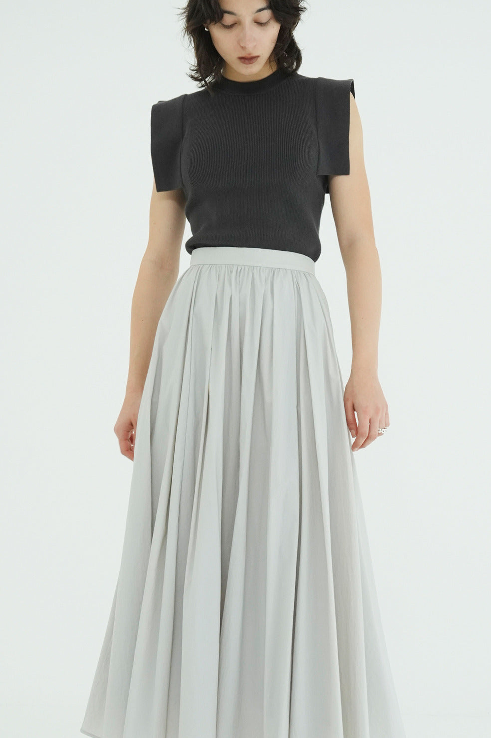 
                  
                    SQUARE SLEEVE KNIT TOPS-CHARCOAL GRAY-
                  
                