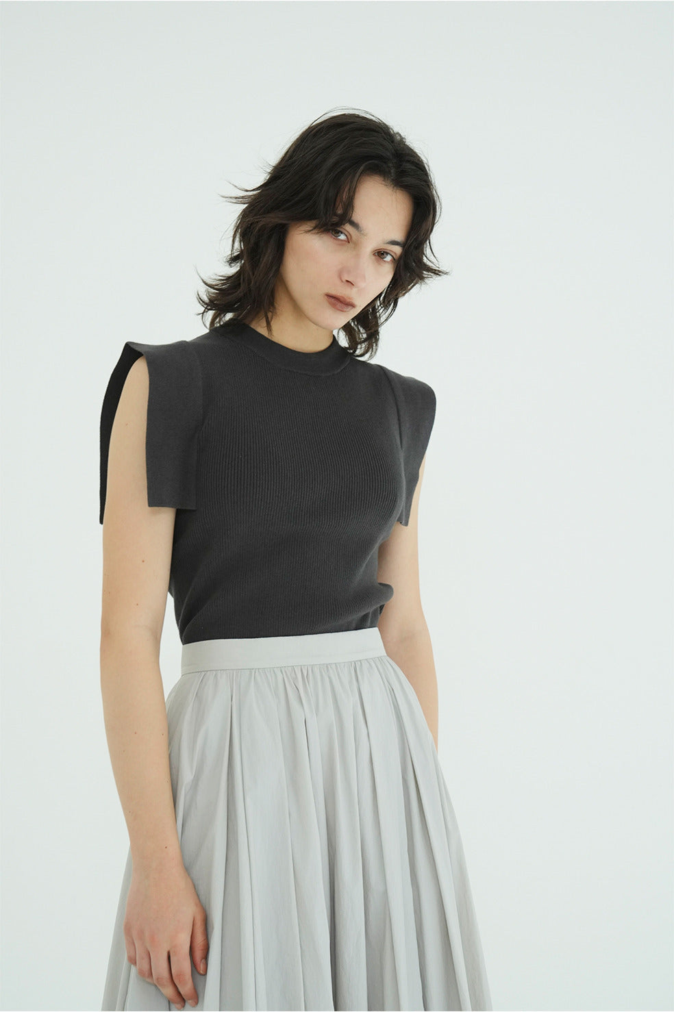 
                  
                    SQUARE SLEEVE KNIT TOPS-CHARCOAL GRAY-
                  
                
