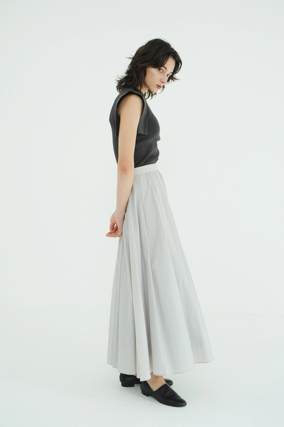 
                  
                    SQUARE SLEEVE KNIT TOPS-CHARCOAL GRAY-
                  
                