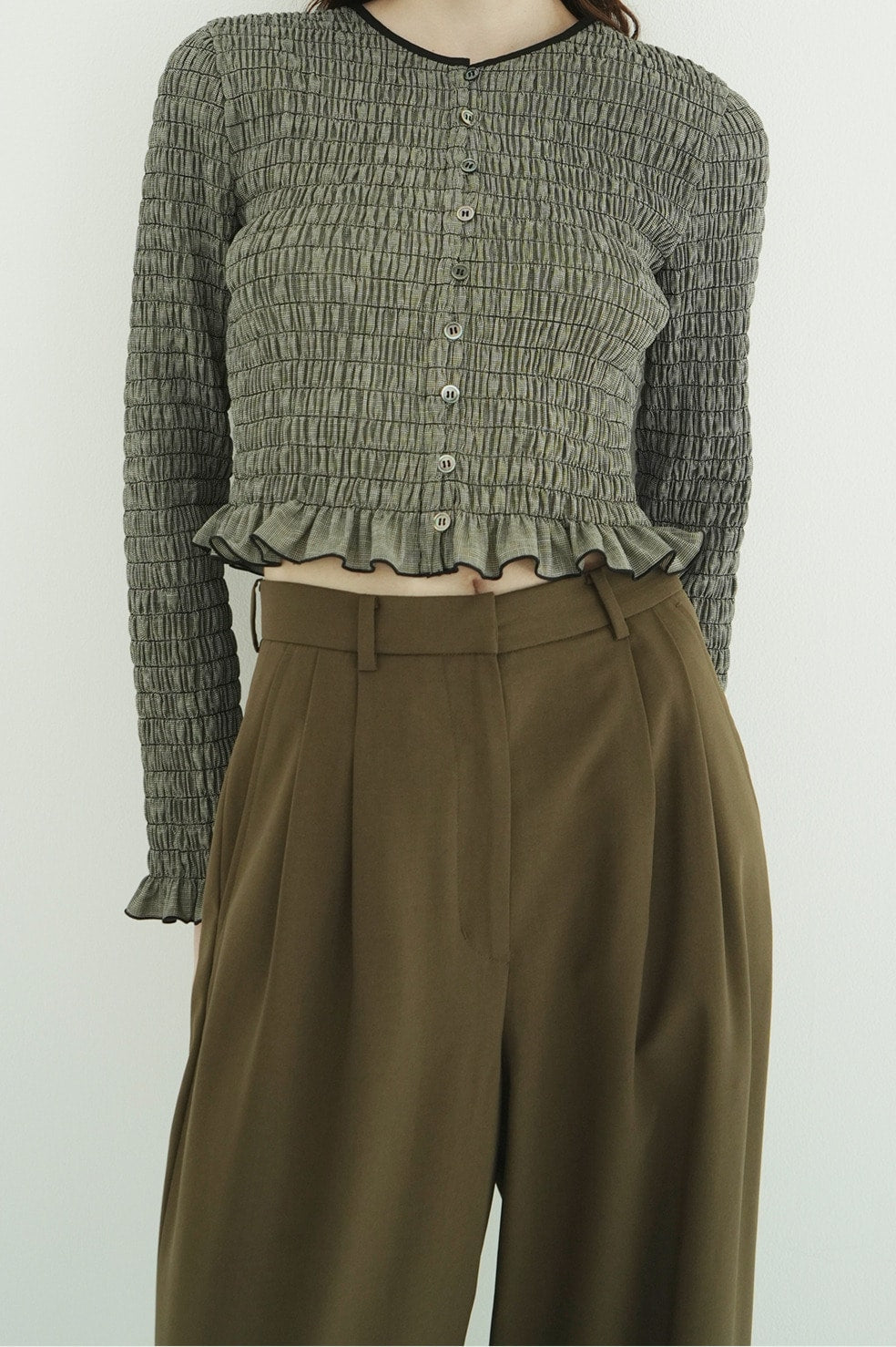 
                  
                    BASIC TUCK PANTS
                  
                