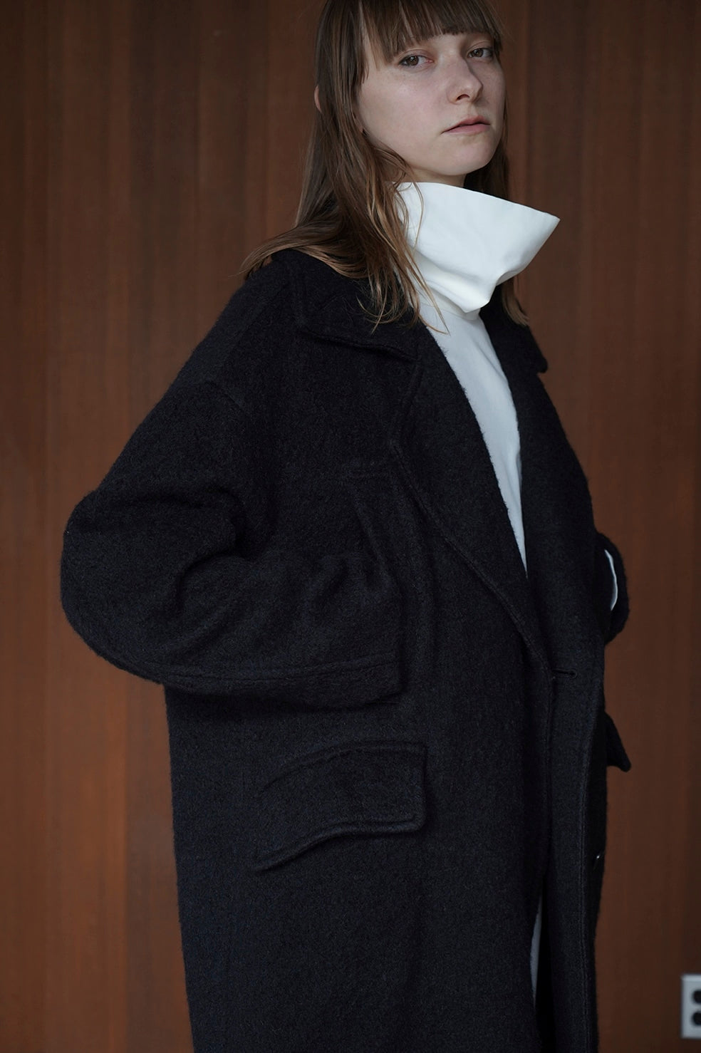 SHORT SHAGGY COCOON OVER COAT – OBLIGE