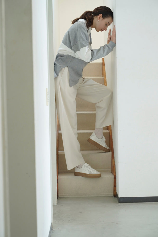 
                  
                    BASIC TUCK PANTS
                  
                