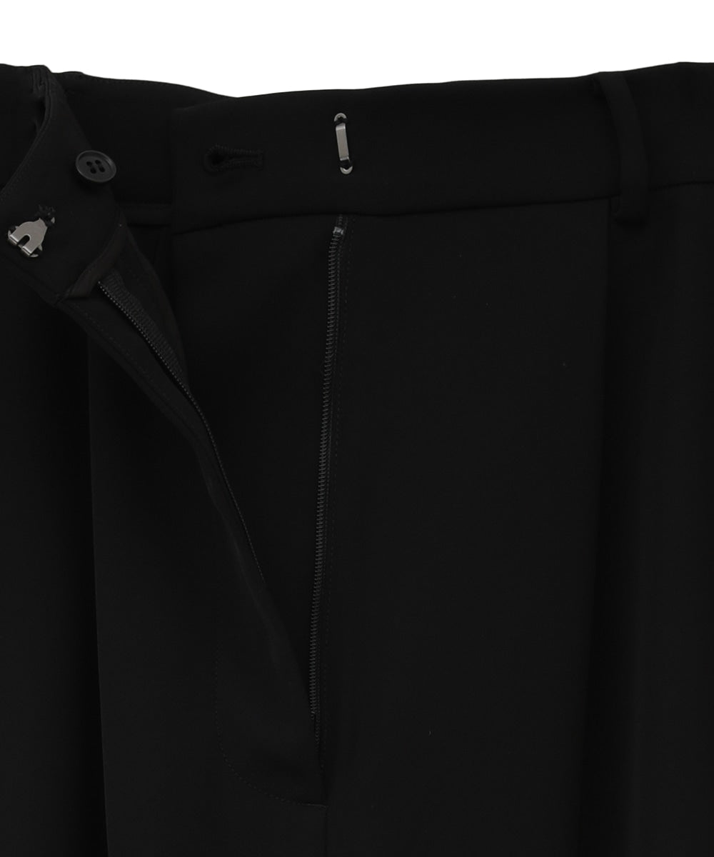 
                  
                    JOGGER PANTS
                  
                