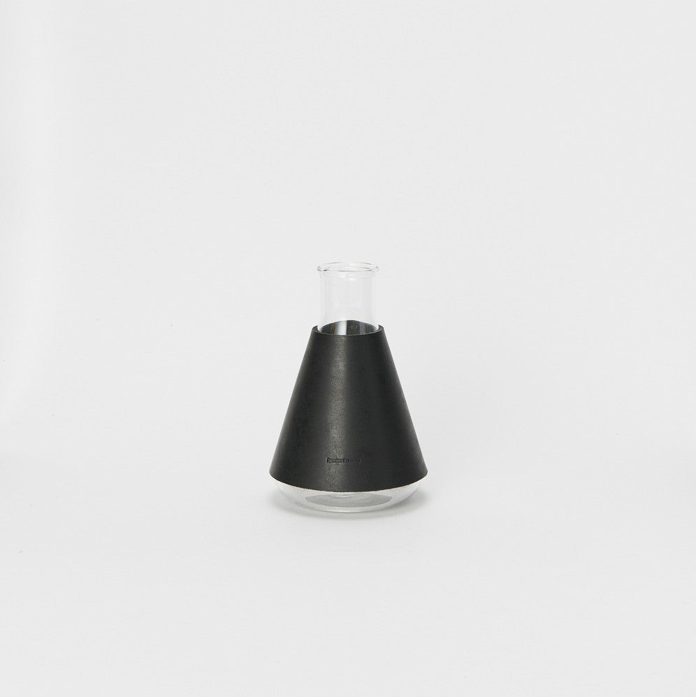 
                  
                    Erlenmeyer flask/500ml -BLACK
                  
                
