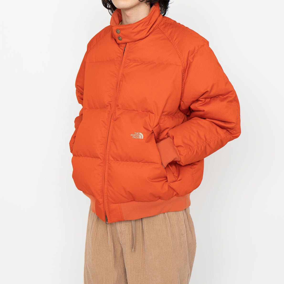 
                  
                    LIGHTWEIGHT TWILL MOUNTAIN DOWN JACKET
                  
                