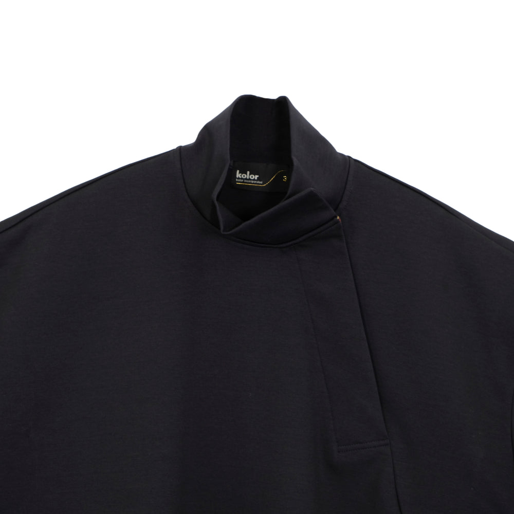 
                  
                    23SCM-T07204
                  
                